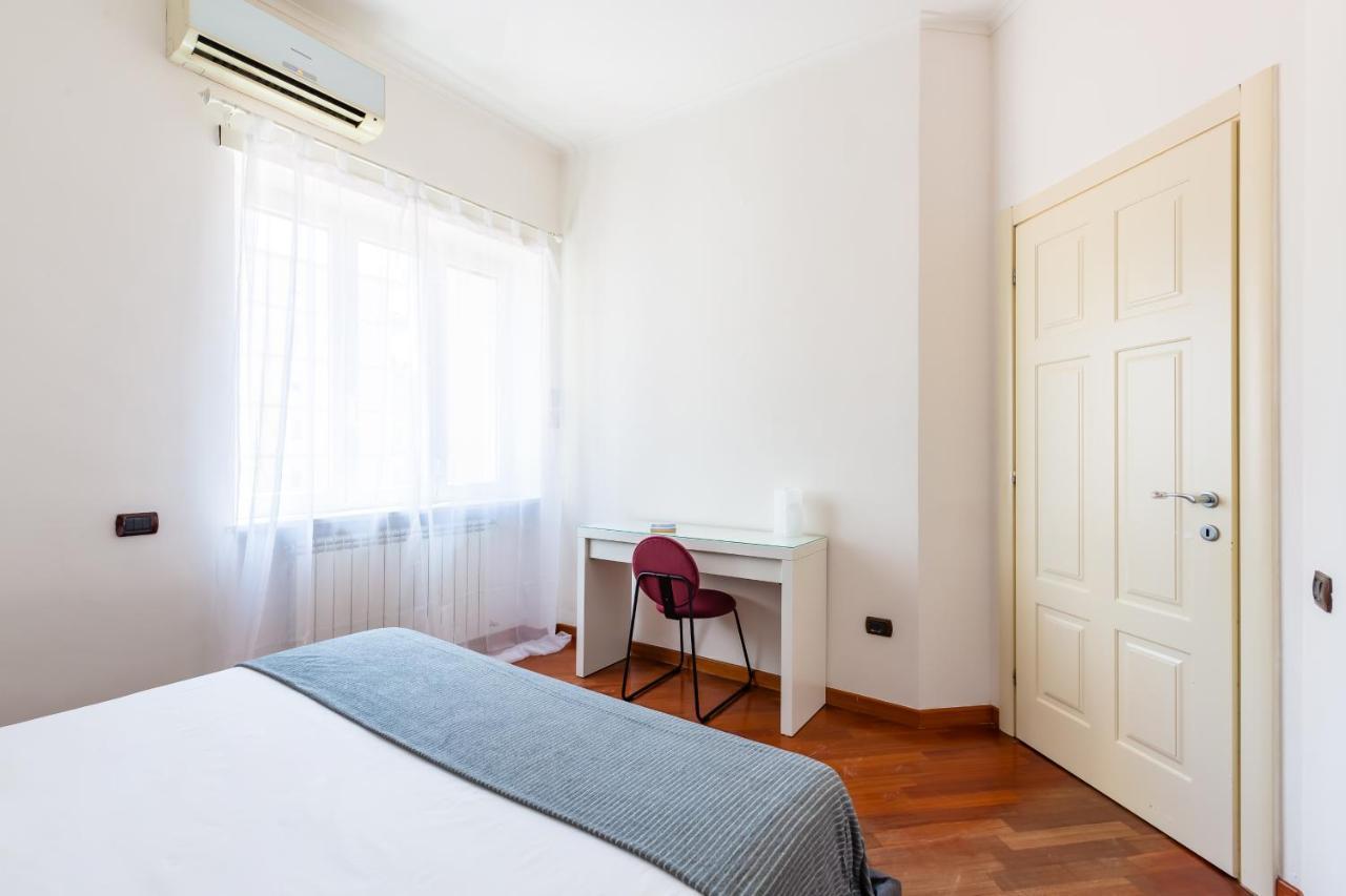 Alehouse At Napoli Expo By Napoliapartments Esterno foto