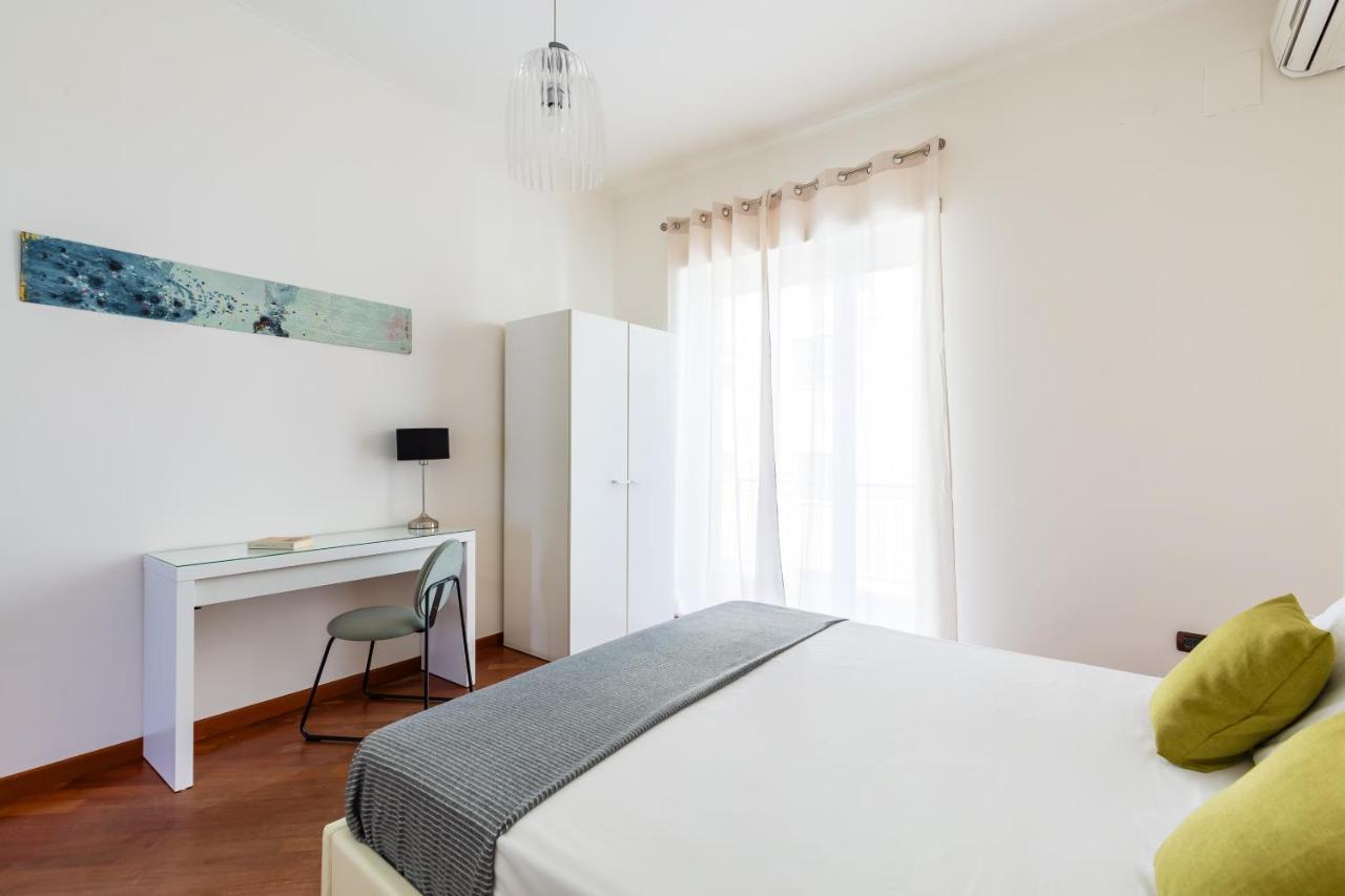 Alehouse At Napoli Expo By Napoliapartments Esterno foto